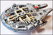 Modification Int&eacute;rieure du Millenium Falcon UCS - Par Marshal Banana