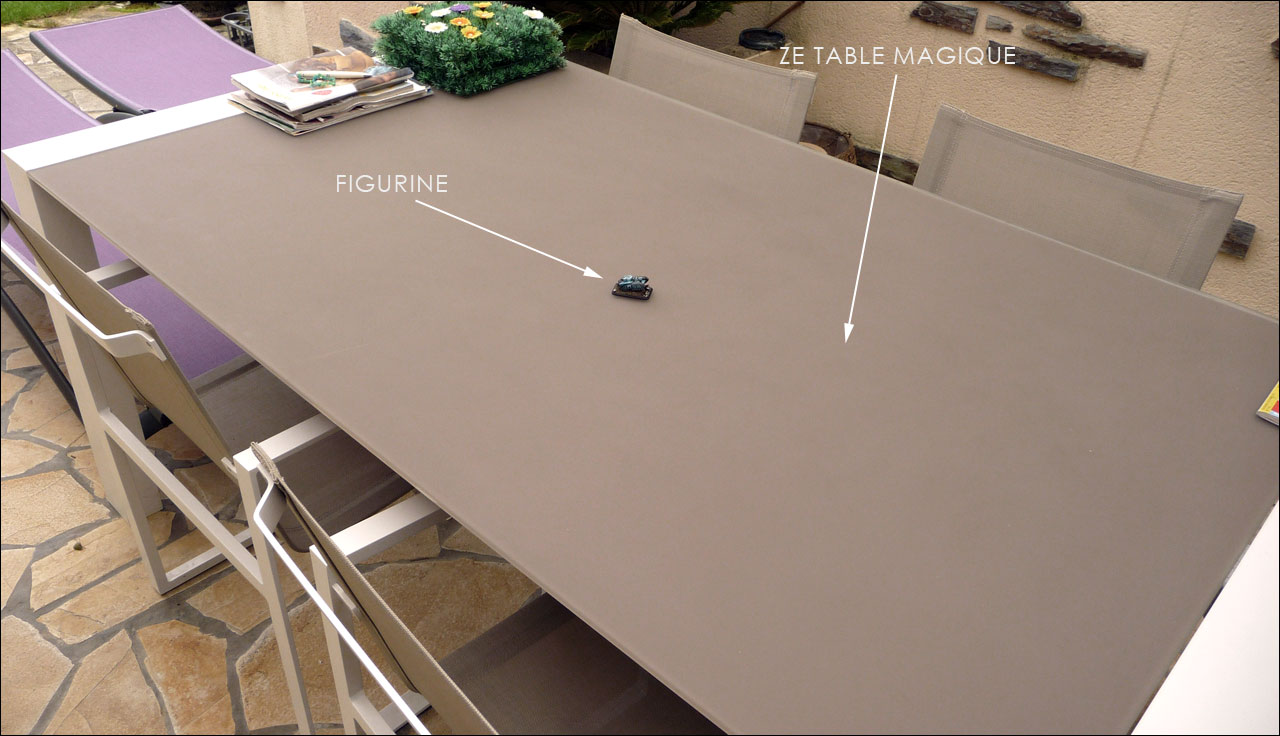 table-photos.jpg