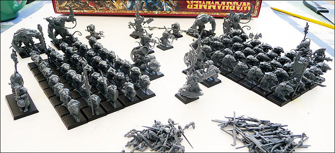 Comment assembler figurine warhammer