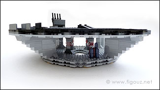 LEGO 10188 Death Star - Etape 1 - Les niveaux inférieurs et le premier plancher - Le fun commence !