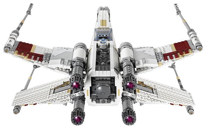 Vue de dessus du X-Wing Starfighter 10240 Ultimate Collector Series