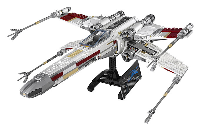 Vue de dos du set 10240 Red Five X-Wing Starfighter Ultimate Collector Series