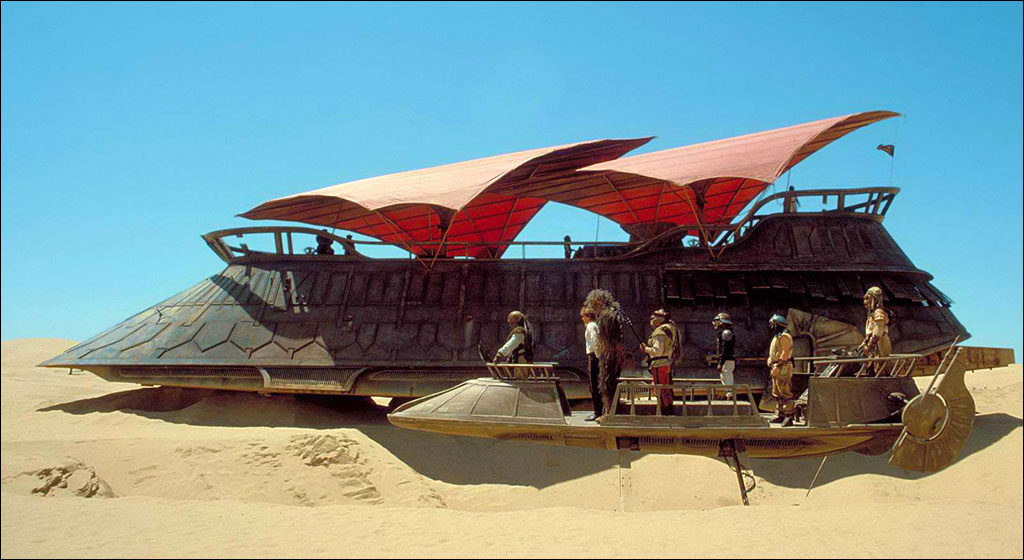 Photo de la barge de Jabba et de l'esquif du Désert - Star Wars Episode V - L'Empire Contre Attaque
