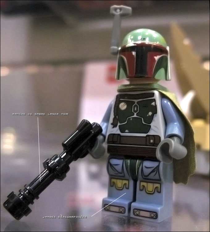 La nouvelle minifigurine de Boba Fett avec ses jambes imprimées du set LEGO 9496 Desert Skiff