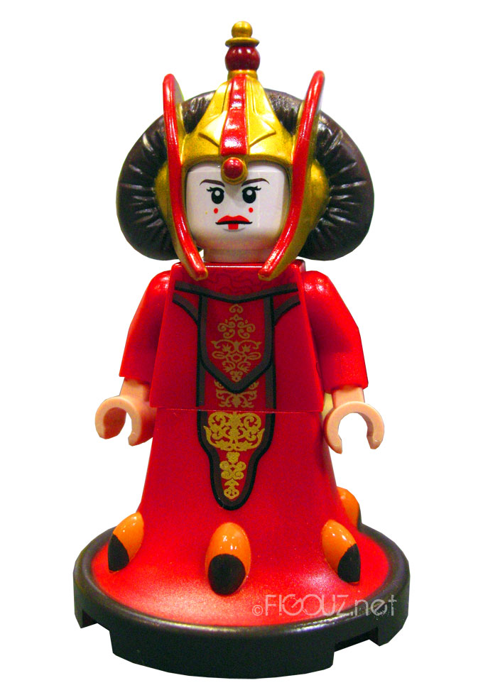 La superbe minifigurine de Queen Amidala du set LEGO 9499 Gungan Sub