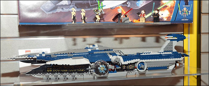 New York Toy Fair : Photo du set LEGO 9515 Malevolence