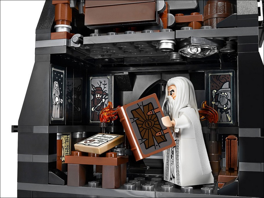 LEGO 10237 The Tower of Orthanc -