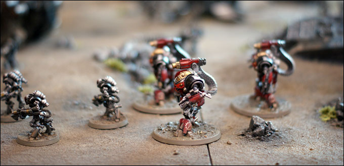 Une unité de Castellax Battle-Automata du Mechanicum sur la table récréant le massacre d'Istvaan V